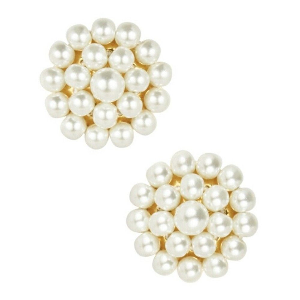 NWT Lisi Lerch Pearl Button Earrings